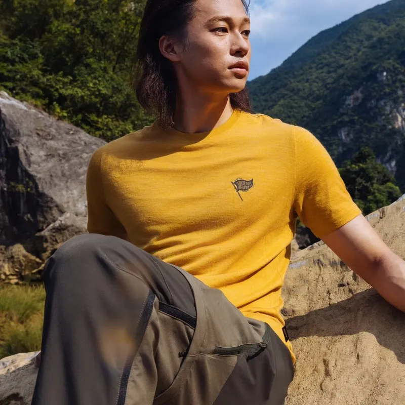 Camiseta de montaña y trekking lana merino SIMOND9