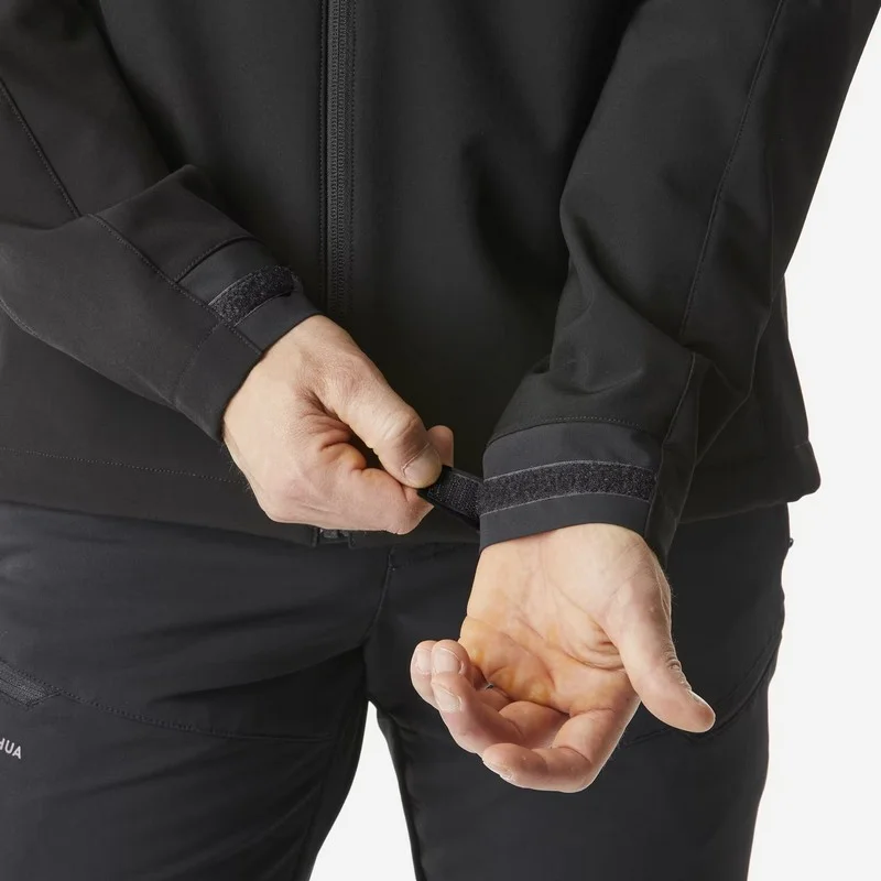 Casaca Softshell cortaviento FORCLAZ MT50096