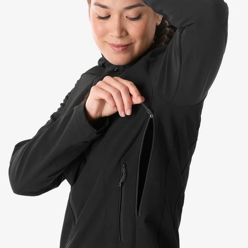 Casaca Softshell mujer cortaviento FORCLAZ MT5008