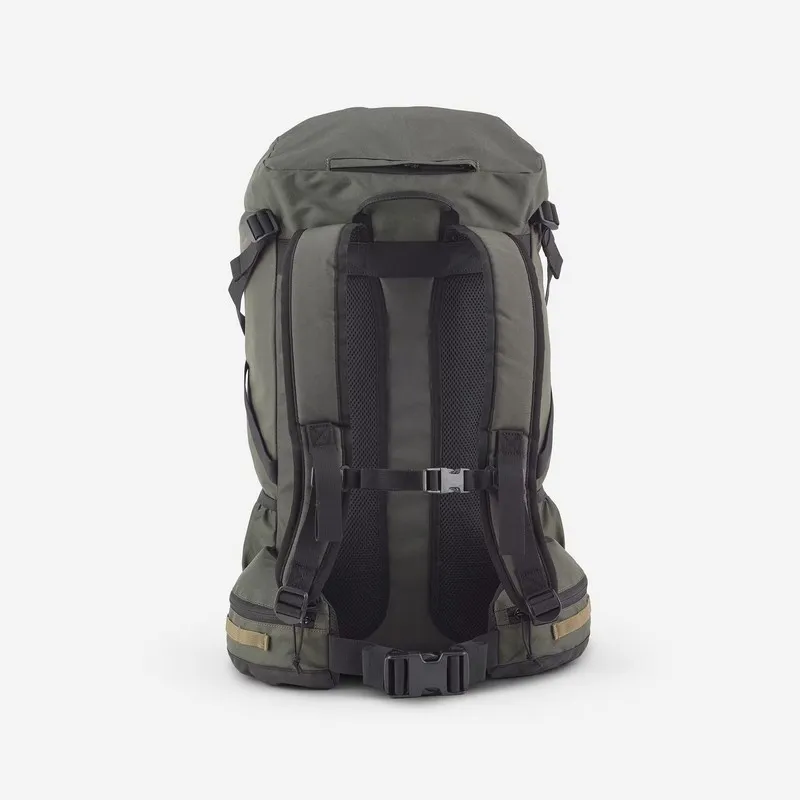 mochila bushcraft 50 litros mochila para actividades al aire libre mochila para aventuras en la naturaleza mochila Solognac 50L mochila táctica caqui mochila para excursiones largas mochila camping 50L mochila de montaña 50 litros