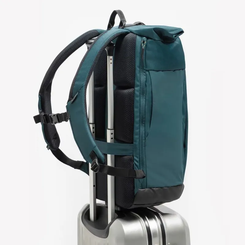 Mochila de senderismo Rolltop 23 LITROS NH500 QUECHUA15_11zon