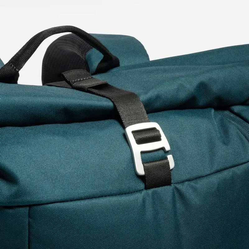 Mochila de senderismo Rolltop 23 LITROS NH500 QUECHUA9_11zon